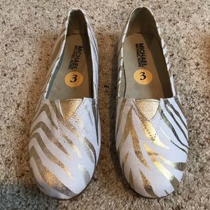 New size 3 Michael Kors shoes